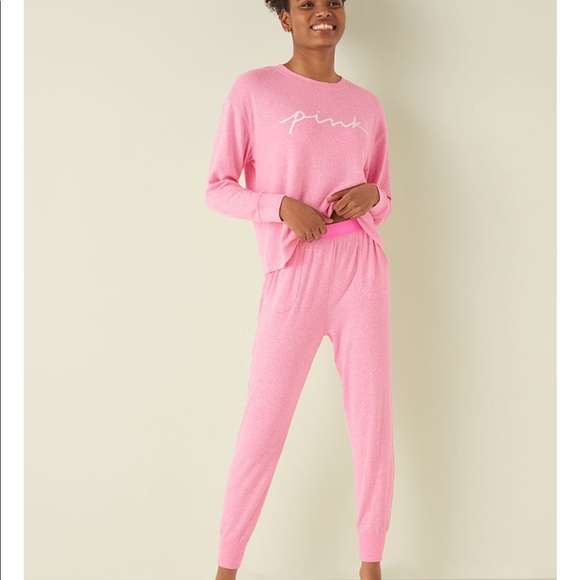 VS Pink Cursive Cozy Sleep Shirt+ Pant Bundle